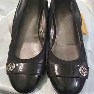Coach ballet flat color black size 7